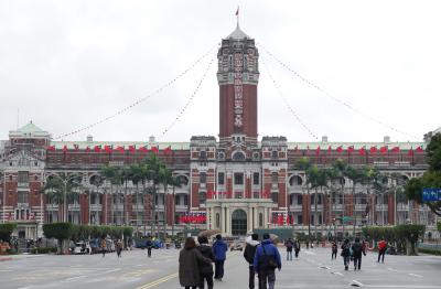 １月１日は台北101花火と総統府見学
