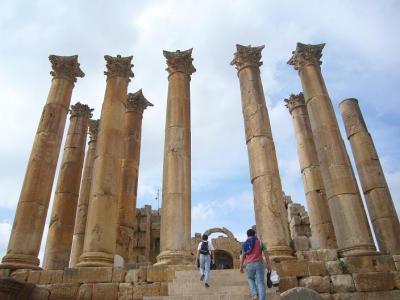 シリア・ヨルダン１０日間の旅（５）　ジェラシュ遺跡