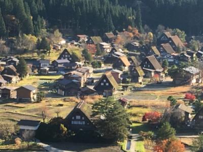 秋の白川郷　１泊２日でのんびり散策