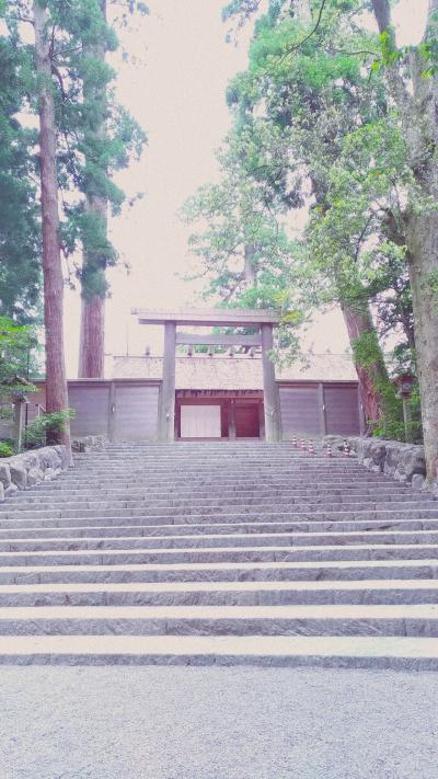 日曜早朝、人のいない伊勢神宮と、三重のおいしいもの食べまくり