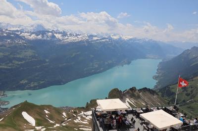 スイス花と絶景の旅① ルツェルンとロートホルン鉄道