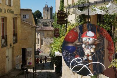 中世の美しい町並みと美味しいワインのサン・テミリオン1