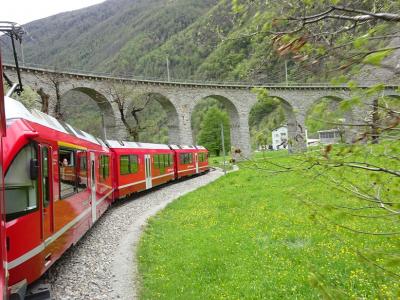 2019　スイス、イタリア鉄道紀行（2）絶景の連続　レーテッシュ鉄道アルブラ線、ベルニナ線を行く