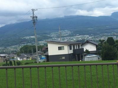 女心と梅雨の空