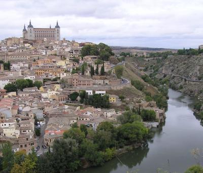 まるで物語の世界のような中世の街に、ふつうに人々が暮らす世界遺産・古都トレド　スペインの旅２