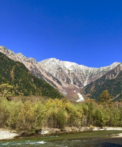 ☆秋だから…上高地帝国ホテルへ☆朝霜の河童橋とあずさ庵の朝食☆そして、三段紅葉の絶景ハイキング♪