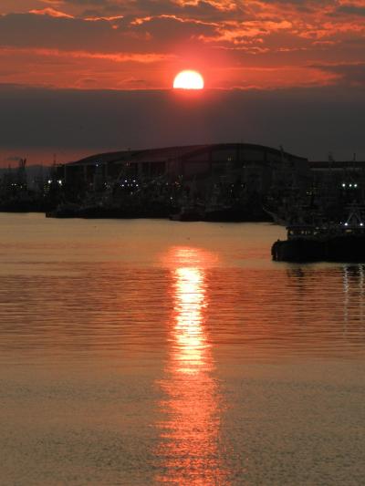 釧路・幣舞橋から見る美しい夕日＆サンセットショー◆旅仲間と行く初秋の道東《その１２》