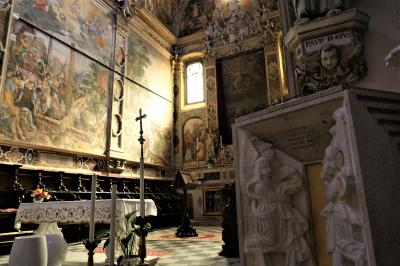 魅惑のシチリア×プーリア♪　Vol.60　☆コッレザーノ：美しいコッレザーノ大聖堂　煌びやかな祭壇♪