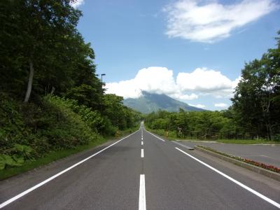 ちょっと早めの夏休み　北海道ドライブ旅行　前編　プレミアムクラスに乗って北海道へ ＆ ハスラーでGo！定山渓、中山峠、京極、ニセコ五色温泉へ