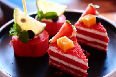 のんびり週末アモイ5★午後はヒルトンでアフタヌーンティー　夜は王品で名物ステーキ　～ロイヤルバー＠ヒルトン厦門・王品牛排～