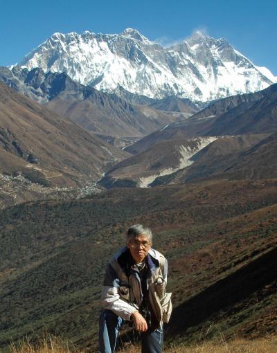 初めてのネパール　エベレスト街道　その６　タンボチェ・リ登頂からギャンツマへ