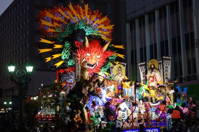 趣向を凝らした豪華絢爛な山車　八戸三社大祭(２０１９年青森の夏祭り 6日間)