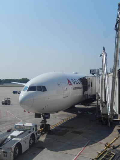 DL ミネポリス⇒羽田 B777-200LR エコノミーコンフォート 搭乗記