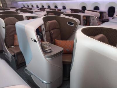 SQ618 シンガポール航空ビジネスクラス 関西空港からシンガポール搭乗記