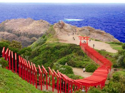 スターフライヤーで行く☆青い海に映える赤い鳥居　元乃隅神社