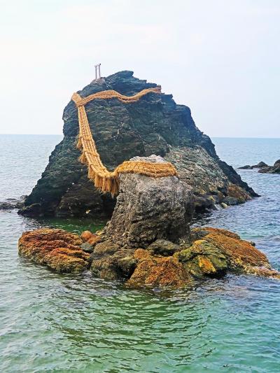 伊勢市二見町-1 二見浦 夫婦岩 人気の撮影地で ☆大注連縄：長さ