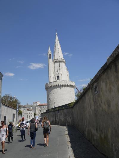 フランスの美しい村を訪ねて(21)ポワトー・シャラン