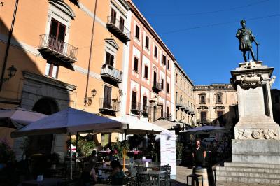 魅惑のシチリア×プーリア♪　Vol.252　☆パレルモ：エレガントな通りと爆笑のカターニアライバル視♪