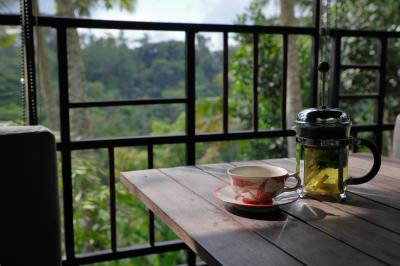 海と森に癒される非日常の世界へ…神秘の渓谷で非日常を味わい、エキゾチックな世界に魅了される