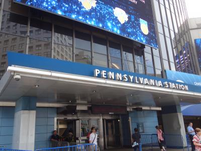 NYCを歩く。(2.7) 明日行くワシントンまでのAmtrakの切符を買い