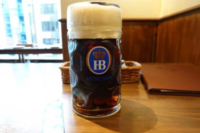 喉が渇いたのでしかたない……Zum Bierhof Neu(ツム･ビアホフ･ノイ)でビールぐびぐび！