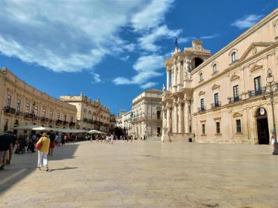 第9日目(8月14日)カターニアからシラクーサ観光(ネアポリス考古学公園、州立考古学博物館、ドゥオーモ、アレトゥーザの泉)