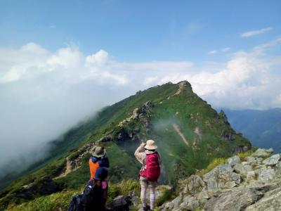 【谷川岳】美しい稜線歩き☆山々が重ねる緑のグラデーション！