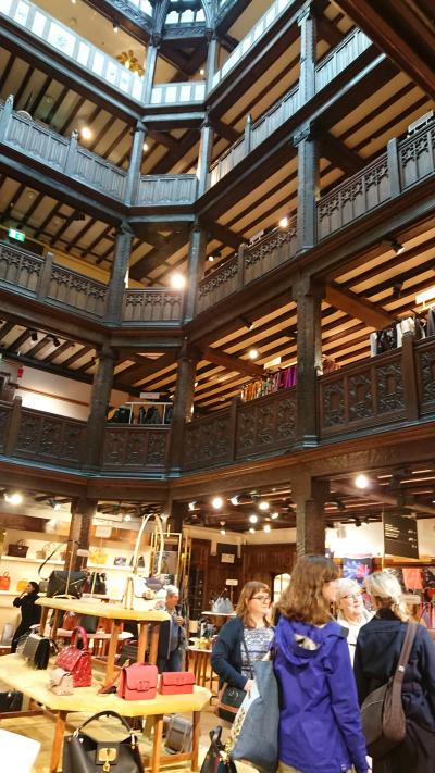 憧れV&A美術館 激萌えのliberty ロンドン sep2019 ①