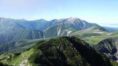 薬師岳から立山縦走２　五色ヶ原から立山へ