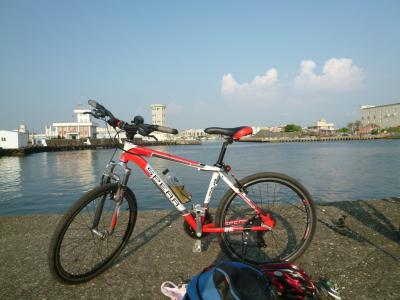 高雄サイクリング紀行(蚵仔寮漁港:釣り/愛河・西子湾/鼓山輪渡站:釣り) 2019/09/13-15