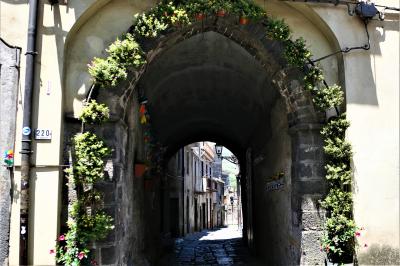 魅惑のシチリア×プーリア♪　Vol.480　☆ランダッツォ：美しい旧市街は中世時代の面影♪