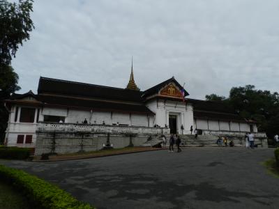 王宮博物館（ルアンパバーン国立博物館）などを散策◆ラオス／ルアンパバーンで滝めぐり＆街歩き《その６》