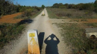 アンダルシアの春祭りから銀の道、そして巡礼の道を歩く　１５　９日目　巡礼１日目　 Rabanal del Caminoまで２２．２km