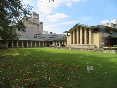 自由学園明日館と目白庭園