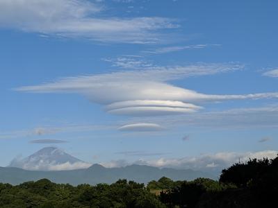 富士山と今秋の雲