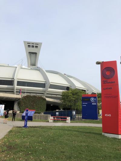 紅葉を見に？！　モントリオール市内観光　美術館　オリンピック公園