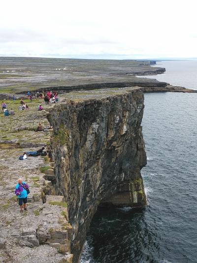 アイルランド・イギリス２０１９夏旅行記　【８】イニシュモア島１