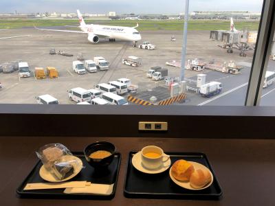 沖縄 ① 羽田空港国内線第1旅客ターミナルにあるJAL『ダイヤモンド・プレミアラウンジ』『サクララウンジ』『パワーラウンジサウス』巡り♪