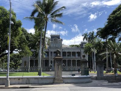 ★娘とHAWAII旅行 7泊9日★2日目 イオラニ宮殿ほか