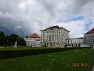 ドイツ ミュンヘン ニュンフェンベルク城 BMW博物館 ペーター教会