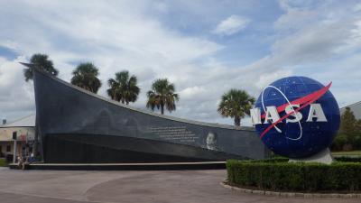 ＮＡＳＡ　ケネディ宇宙センター　ディズニーワールド　