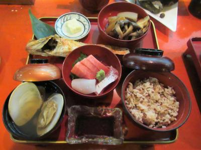 富山の旅① 「環水公園」と「割烹まる十」の万葉料理