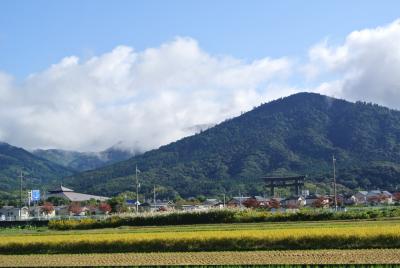 山の辺の道　 桜井駅～大神神社～三輪駅を歩く、秋の奈良旅