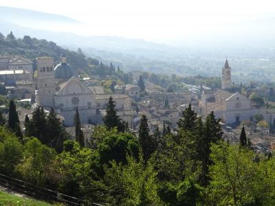 イタリア週末旅行アッシジ