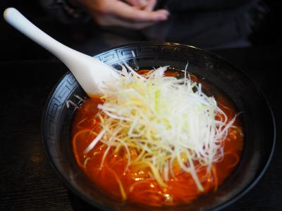 大勝軒nextが移転でわからず、麺屋マスターピースでタンタンメン