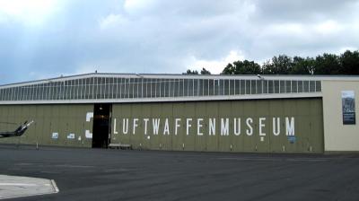ドイツ空軍博物館、ポツダム サンスーシ宮殿でカラヴァジョ、ノイケルン地区でトルコの雰囲気とベルリンの見所 / 海外ツーリング-ドイツ編 9