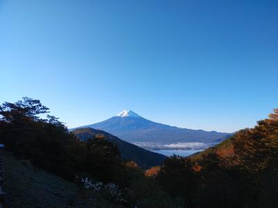 富士山と河口湖、広瀬湖の紅葉