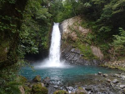 伊豆方面の自然（風穴、滝）を観て温泉に浸る１泊旅