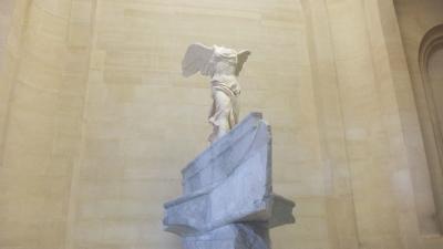 ハラハラドキドキ 初めてのパリ個人旅行⑥ ルーブル美術館に満足するも 帰国の日は空港でひと悶着