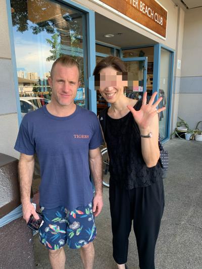 2019年11月　ブレーカーズホテル滞在中4　ファイブオーのダニーとツーショット